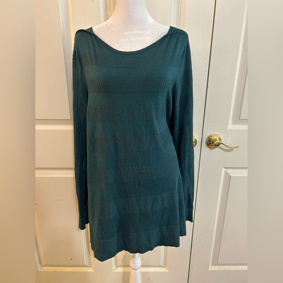 WHBM emerald green sweater, Large - Picture 1 of 6